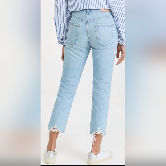 Edwin Hana Crop Calm Down Light Wash Ankle Jeans W/ Distressed Bottom - Picture 3 of 12